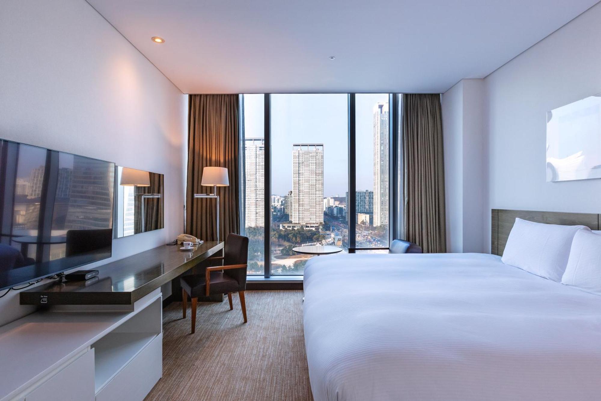 Orakai Songdo Park Hotel Incheon